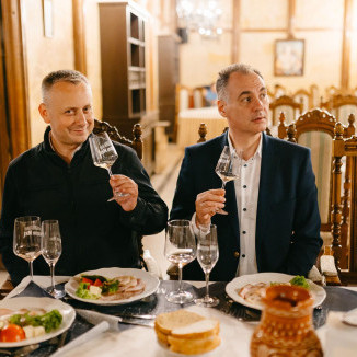 Wine Trimp